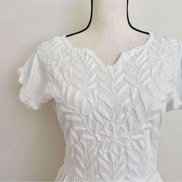 SOLD :: Vintage Embroidered Midi Dress - Picture 2 of 5